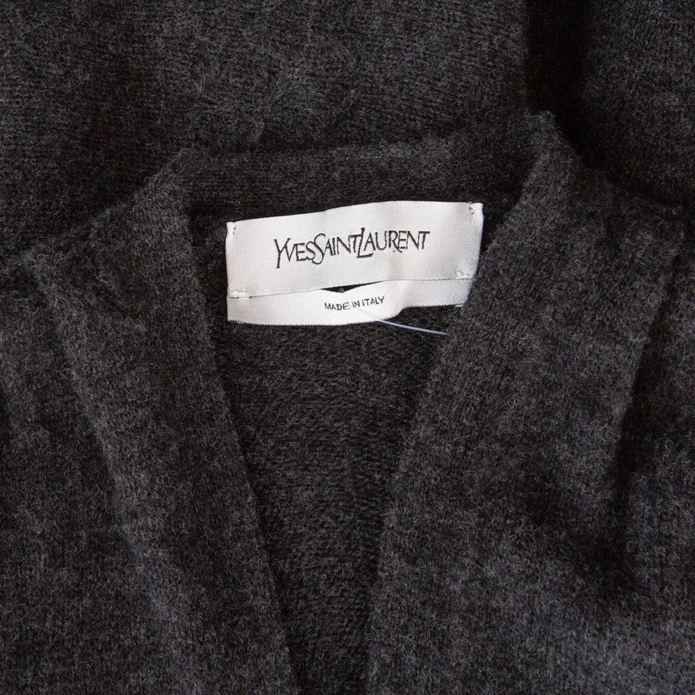 Yves Saint Laurent Gray Cashmere Knit V-Neck Dress - Picture 6 of 9